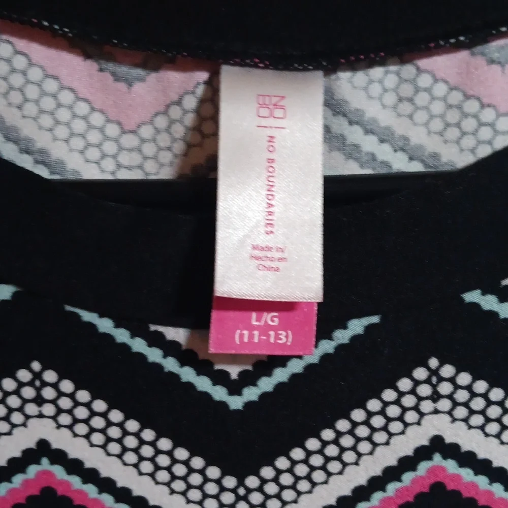 Chevron Patterned Dress - Picture 2 of 3
